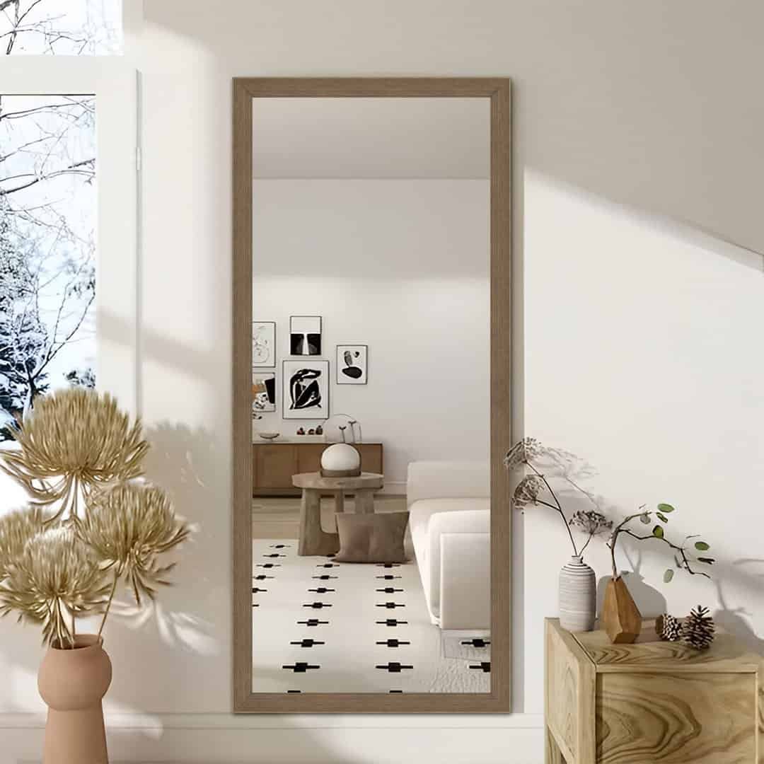 Vignette Mirror