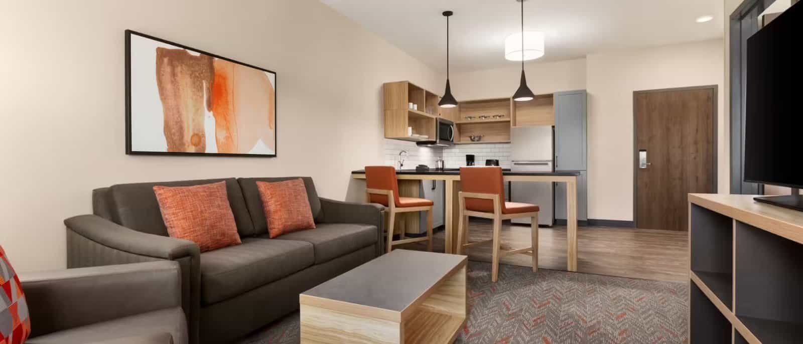 Candlewood Suites