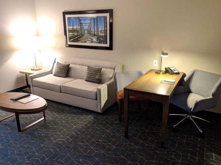 Embassy Suites – Grand Rapids